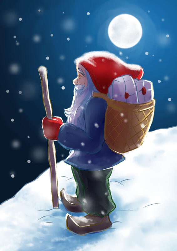 Tecknad tomte står i snöig backe utomhus i månljuset med en vävd korg fylld av paket på ryggen.