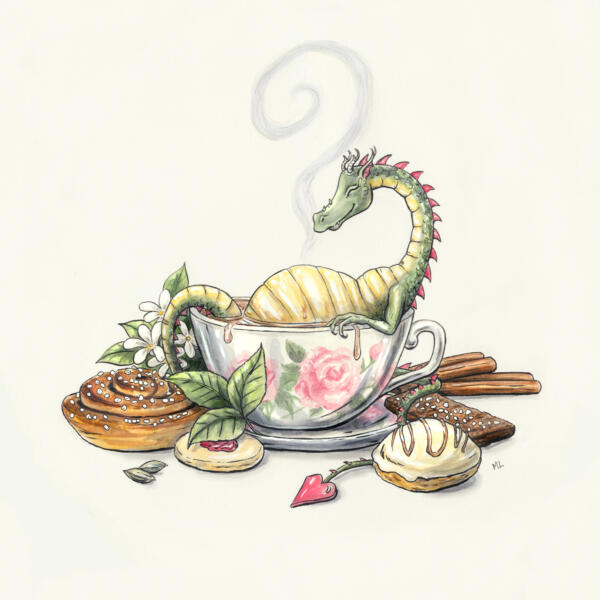 En liten drake badar i en tekopp, med kakor och bullar runtomkring. Illustration i akvarell av Marta Leonhardt för logotyp och varumärke till ett café. Mysig, söt illustration lämplig för caféverksamhet, barnböcker, bilderböcker, bakbloggar, kokböcker mm.