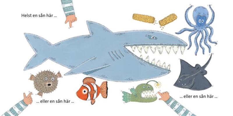 Ett helt uppslag ur en bilderbok med olika fiskar, en stor haj, en clownfisk, en lysfisk, en blåsfisk, en rocka, fiskpinnar och en bläckfisk, barnets hand pekar på de olika fiskarna
