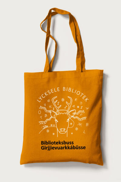 Tygväska med illustrationer för Lycksele biblioteksbuss