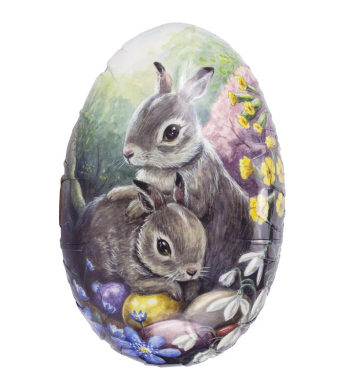 Harungar med påskägg bland vårblommor som vitsippor, blåsippor och gullvivor. Akvarellmålning av gulliga djurungar. Illustrationer i akvarell av Marta Leonhardt för Påskkollektion 2024, Hedlundgruppen. Trycks på påskägg och andra produkter. Detaljerade illustrationer för bilderböcker, barnböcker, barnrummet mm. Kaniner med vårblommor.