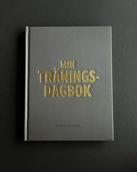 Omslagsbild för "Min Träningsdagbok" skriven av Bianca Salming