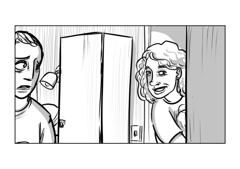 två kvinnor, en i rummet som ser skamsen ut och en kvinna som kikar in genom dörren med ett neutralt/glatt utseende