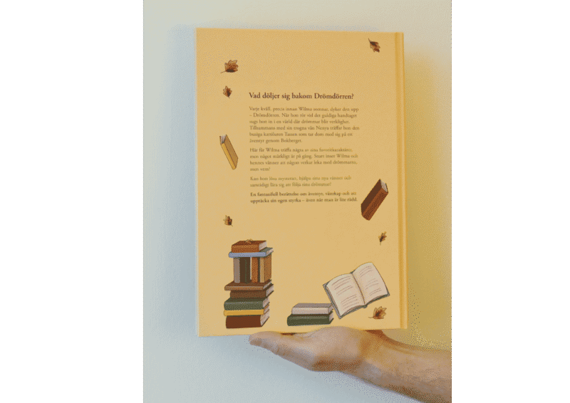 Baksidan av omslaget till barnboken Wilma och Drömdörren, färgglad, gul, lekfull