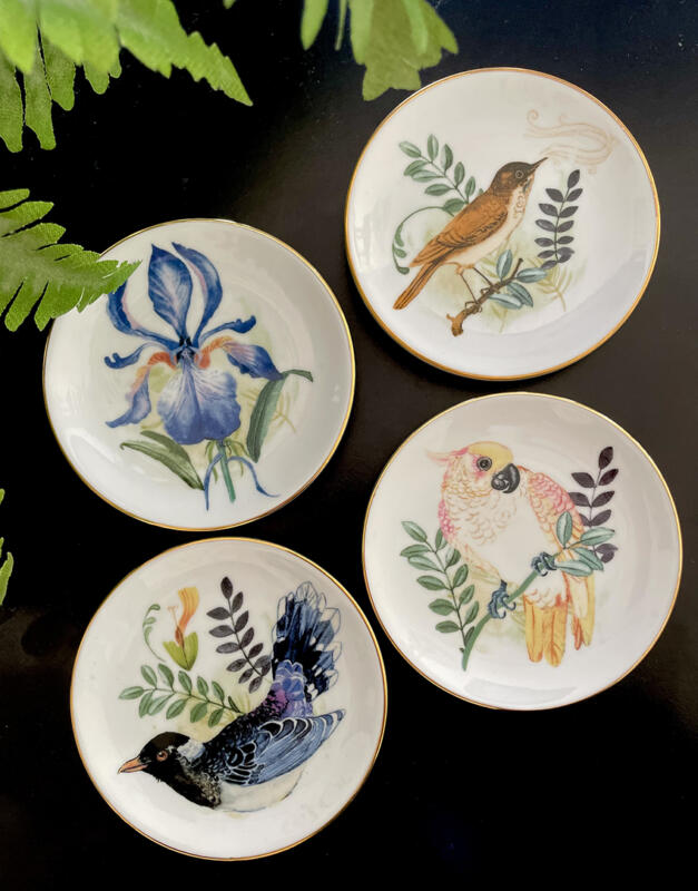 ”Bijoux” – Product design, porcelain and packaging with decoration painted in watercolor in collaboration with Finn Schjöll och Magnor, Norway