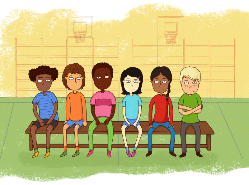 Illustration till boken Stopp! Min kropp! Bilden föreställer skolbarn på en bänk i en gympasal.