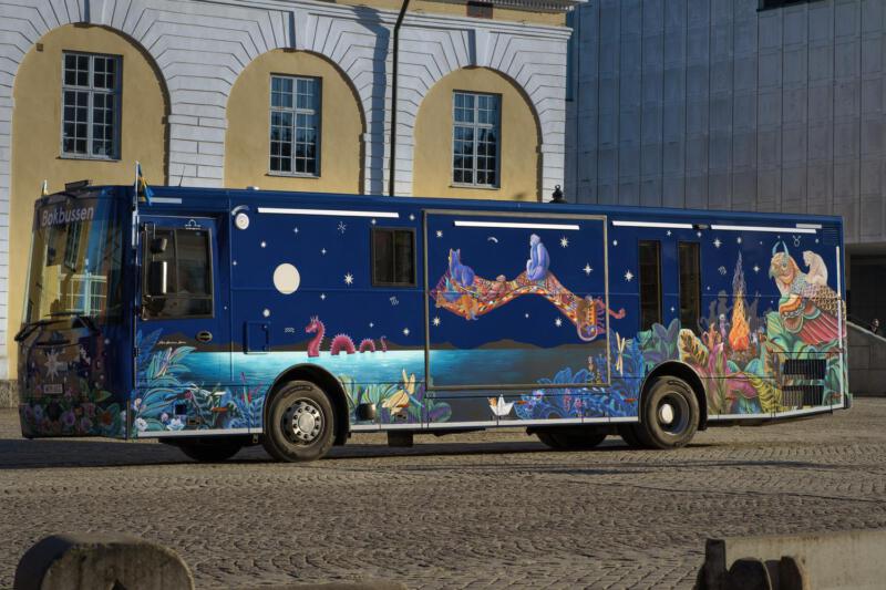 Bokbuss Bokbussen Offentlig konst