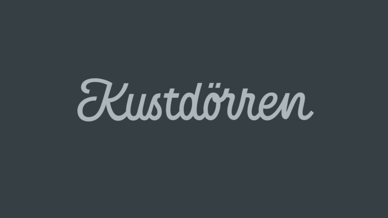 Digitalt utkast till Kustdörrens logotyp. Denna version valdes inte i slutändan dock.