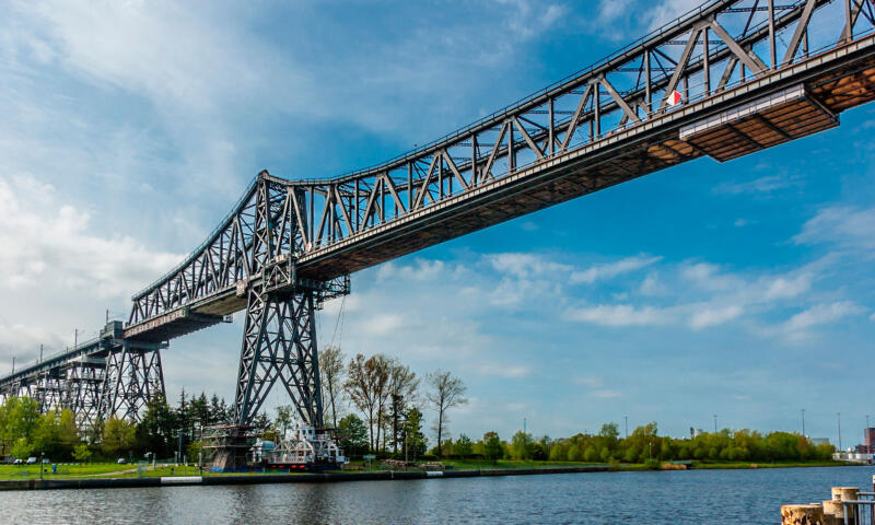 Fotografiet som underlag för illustrationen över Järnvägsbron, Rendsburger Hockbrucke