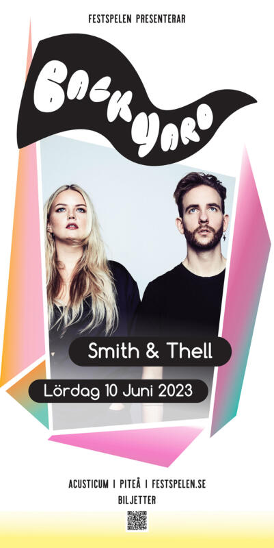 Vit poster med artist Smith & Thell, med tonade geometriska former i olika format/färger. Svart flagga med vit logotyp. 