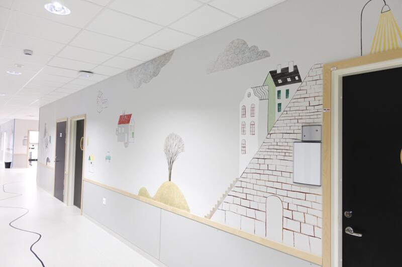 väggdecor, mural, citydrawing, illustration, housedrawing, årstider, housedecor, wallpainting