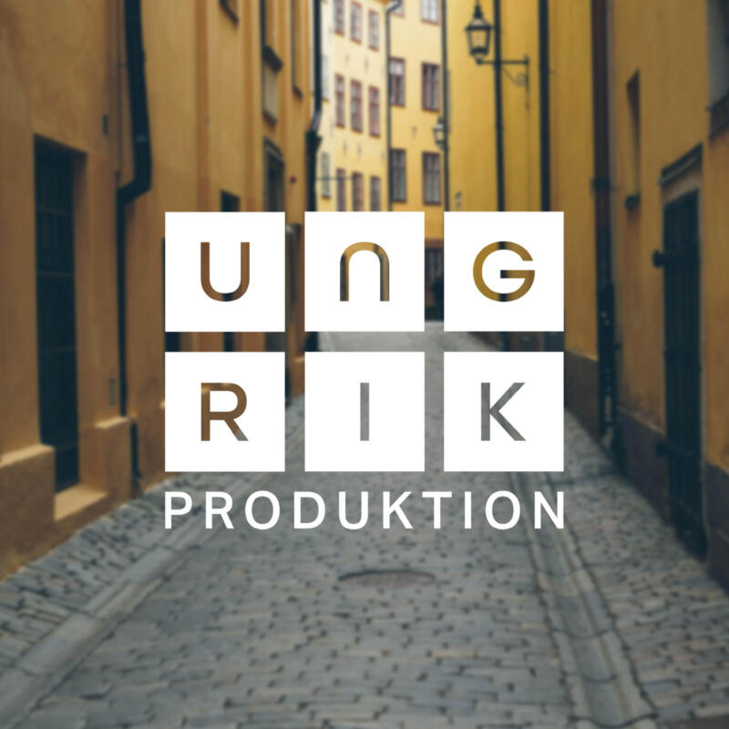 Vit logotyp placerad på fotobakgrund