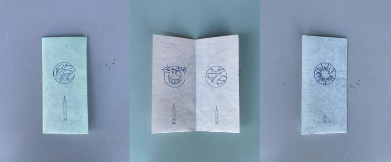 Utvikbar zine från Water Movers EP av Dip Shim, visad från fram-, in- och baksidan.